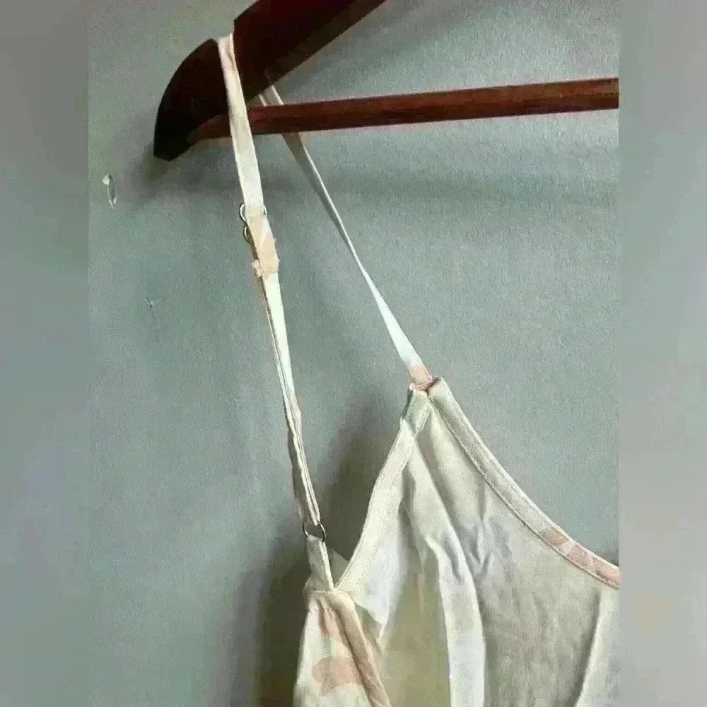 Citrine Leta Flowy Adjustable Strap Scoop Back Maxi Dress in Tan Reef Size M - Picture 9 of 12